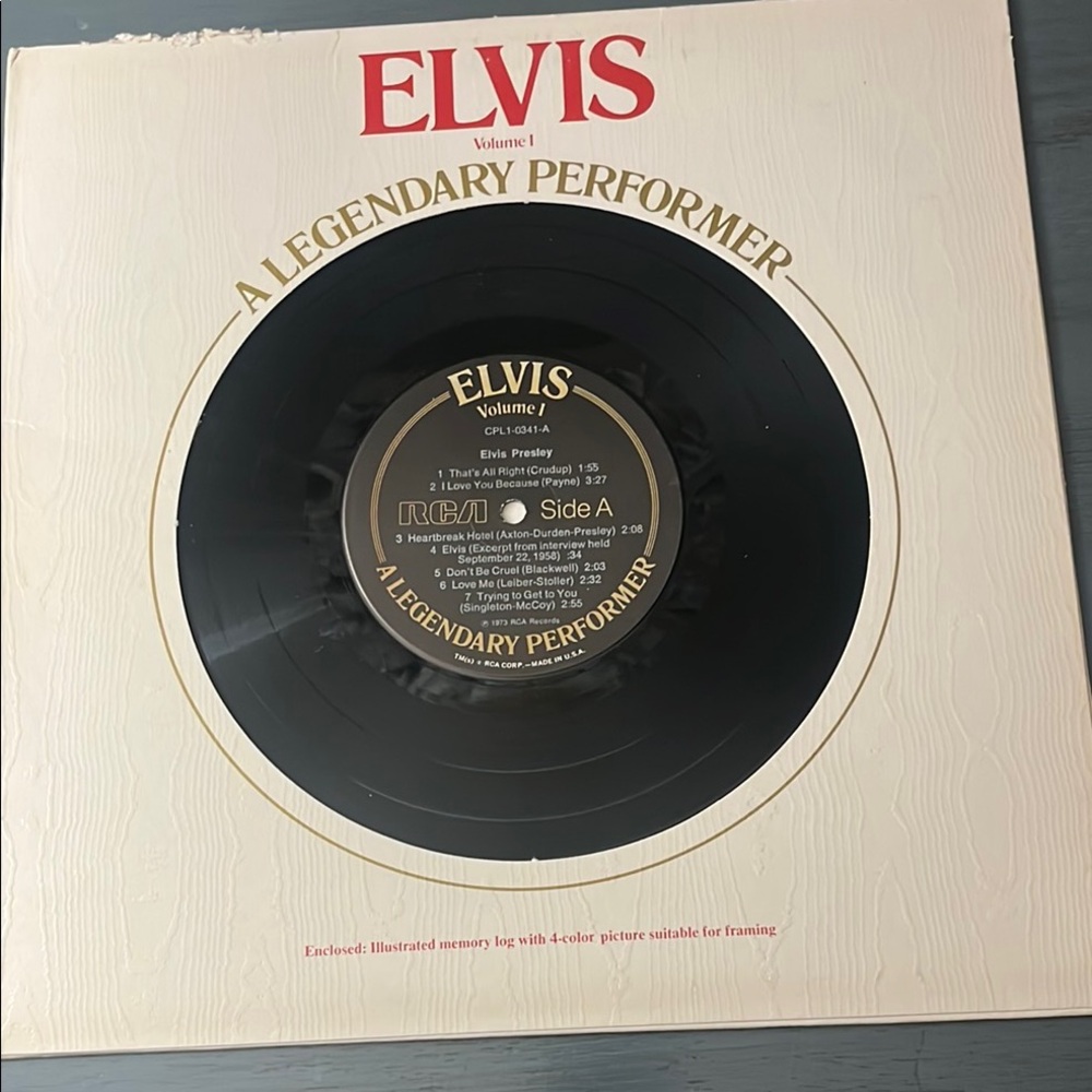 Elvis Presley A Legendary Performer Volume 1 Vinyl LP 1973 RCA EVC